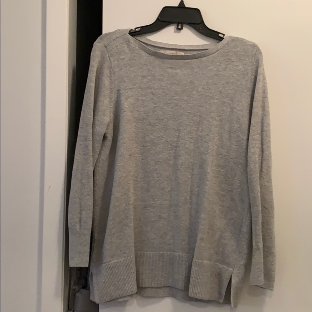 Grey longsleeve loft sweater
